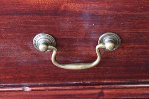 A magnificent vintage Georgian-style Rosewood 10-drawer partners desk w carved detailing - STUNNING!