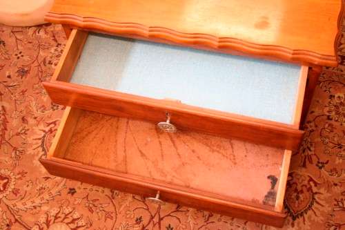 **RS17** A vintage Imbuia scalloped edge Cheval dressing table w a dressing mirror and two drawers