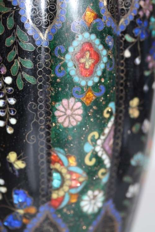 A magnificent and rare antique Chinese cloisonné enamelled vase with exceptional detailing
