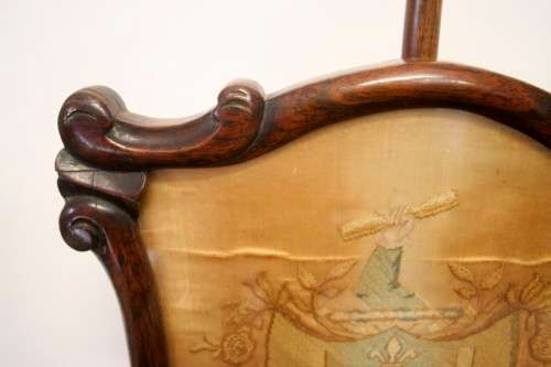 A magnificent & rare free-standing antique Victorian hand carved walnut display/ seating/ menu stand