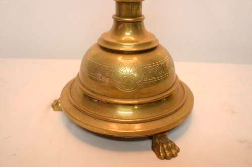 A magnificent tall decorative brass table lamp with a shade; Stunning in all living areas!