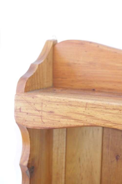 **RS17** A stunning solid oregon wall shelf/ display shelf/ book shelf in awesome condition