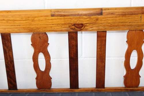 A very charming 3-seater solid Oregon daybed with an upholstered cushion - perfect for sun room!