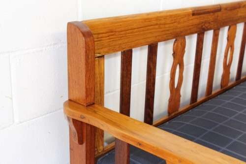 A very charming 3-seater solid Oregon daybed with an upholstered cushion - perfect for sun room!