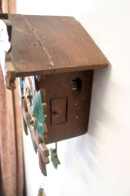 A fabulous rare original vintage hand carved German made 1-day Black Forest cuckoo clock.