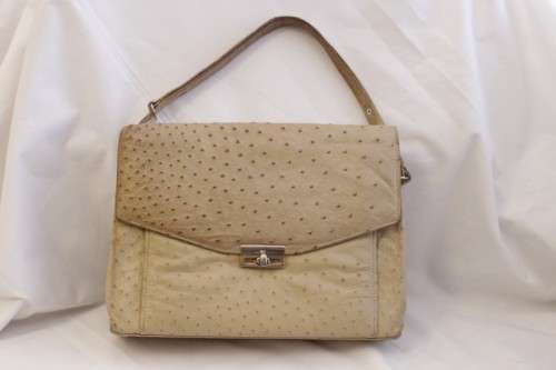 **RS17** A beautifully made original Corbeau genuine ostrich skin leather ladies handbag in beige
