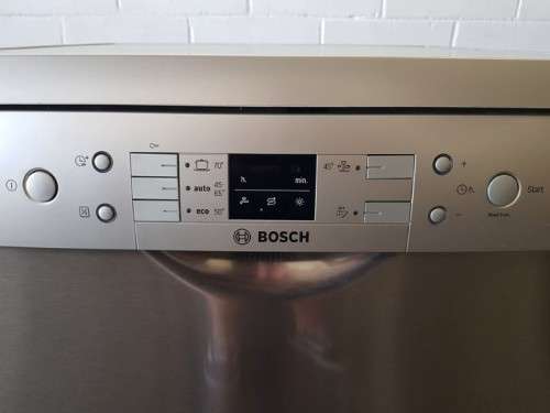 A stunning stainless steel (Silver Inox) Bosch "Serie|6" SilentPlus model: SMS58L08ZA dishwasher
