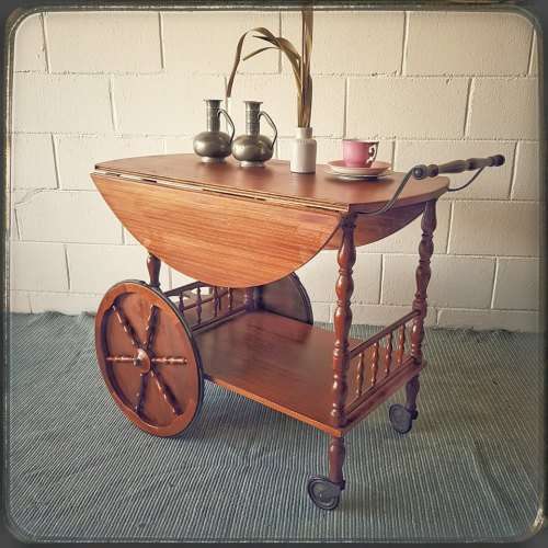 Amazing vintage "Wagon wheel" tea/ drinks trolley with drop-leaf sides and three cup/ flask holders