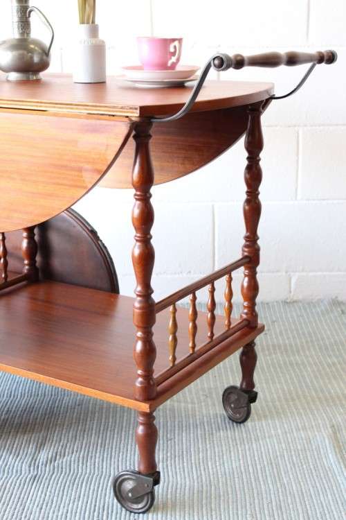 Amazing vintage "Wagon wheel" tea/ drinks trolley with drop-leaf sides and three cup/ flask holders