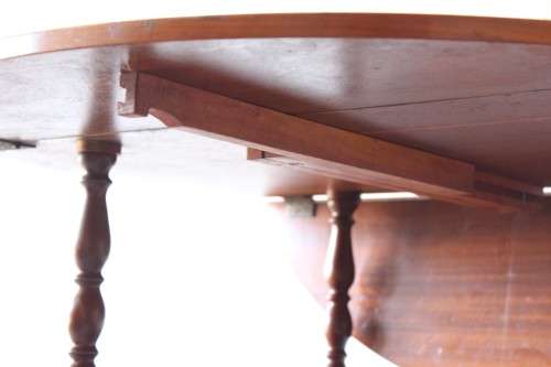 Amazing vintage "Wagon wheel" tea/ drinks trolley with drop-leaf sides and three cup/ flask holders