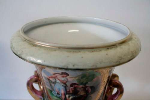 2 fabulous large Royal Vienna styled porcelain mantle vases. Stunning in your home/office/reception!