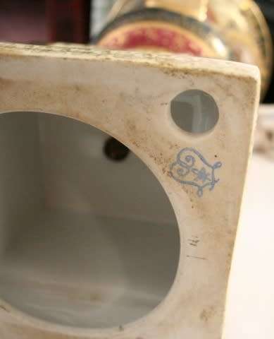 2 fabulous large Royal Vienna styled porcelain mantle vases. Stunning in your home/office/reception!