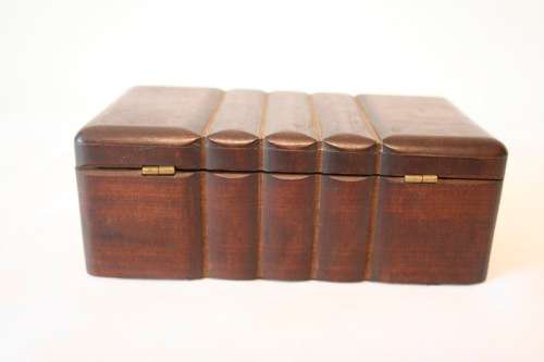 A gorgeous little wooden jewellery/ trinket box