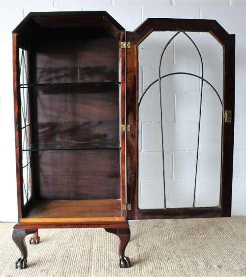 An awesome vintage single lead-glass door book case/ display cabinet with ball & claw feet - WOW!
