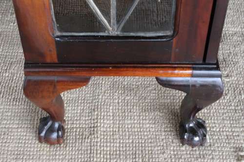An awesome vintage single lead-glass door book case/ display cabinet with ball & claw feet - WOW!