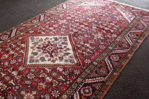 **RS17** Incredible hand-woven Iranian Persian carpet in rusts, marigold yellow, pink, white & black