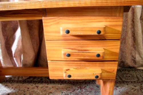 **RS17** A fantastic compact wooden writing/ work desk w/ three spacious drawers in great condition.