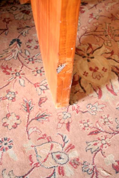 **RS17** A fantastic compact wooden writing/ work desk w/ three spacious drawers in great condition.