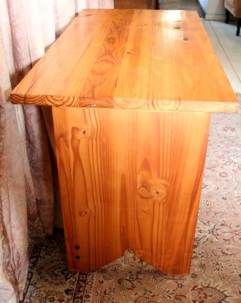 **RS17** A fantastic compact wooden writing/ work desk w/ three spacious drawers in great condition.