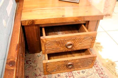 **RS17** A stunning vintage solid carved double bed headboard & base with mattress and pedestals