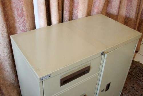 **RS17** A sturdy S. Tabak & Sons metal filing cabinet, needs some tlc, perfect to paint!