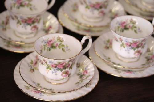 Two beautiful Royal Albert bone china trio's in the exquisite "Moss Rose" pattern - price per trio