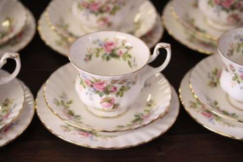 Two beautiful Royal Albert bone china trio's in the exquisite "Moss Rose" pattern - price per trio