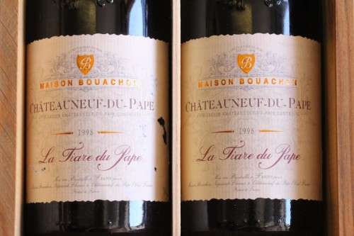 A rare boxed set of 1998 French "Maison Bouachon" Chateauneuf-Du-Pape "La Tiare du Pape" wine
