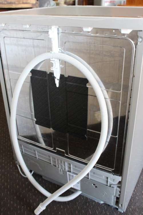 A stylish stainless steel (Silver Inox) Bosch "Serie|4" SilentPlus model: SMS43D08ZA dishwasher