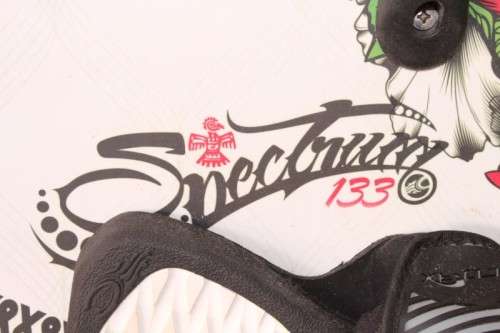 An awesome twin-tip Cabrinha Spectrum 2012 kite surfing board in excellent condition