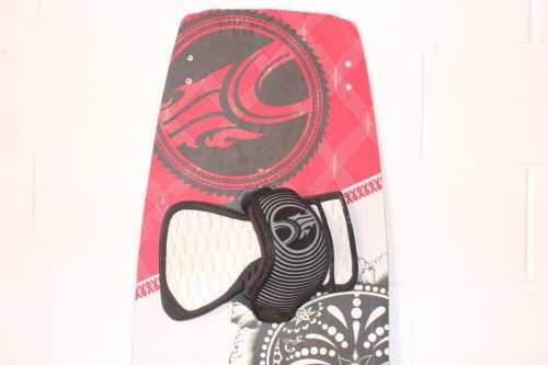 An awesome twin-tip Cabrinha Spectrum 2012 kite surfing board in excellent condition