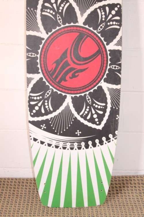An awesome twin-tip Cabrinha Spectrum 2012 kite surfing board in excellent condition