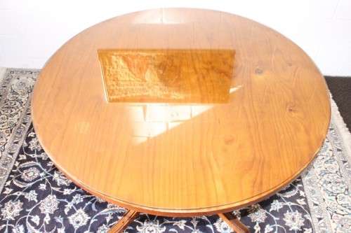 **RS17** A well made round glass-top hall/ foyer table w/ solid turned pedestal leg & broad fascia