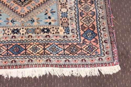 A magnificent & intricately detailed X-large (410cm x 298cm) Persian carpet with a diamond design