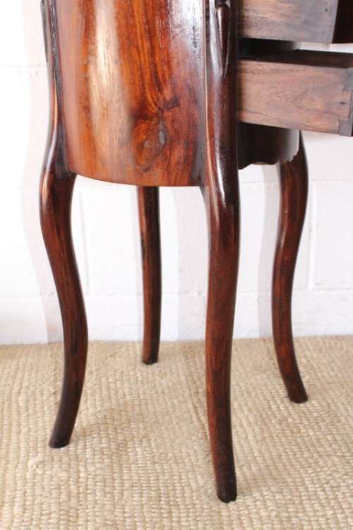 **RS17** A carved solid Balinese Teak 3-drawer pedestal table/ lamp table in beautiful condition