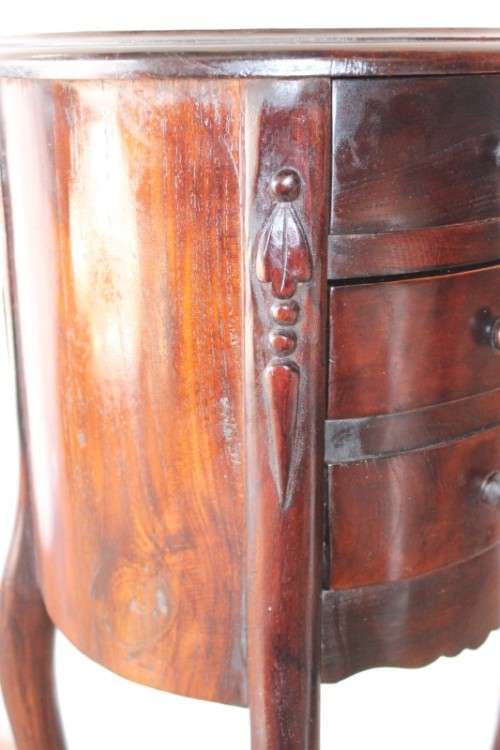 **RS17** A carved solid Balinese Teak 3-drawer pedestal table/ lamp table in beautiful condition