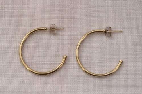 A beautiful and substantial pair of 9ct yellow gold ladies 2mm wide hoop earrings