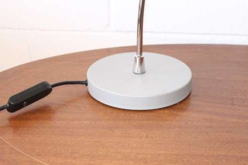 An awesome and very stylish "mid-century modern" styled desk/ office/ bedside lamp - price/ lamp
