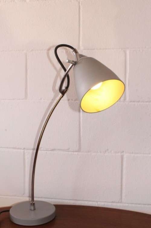 An awesome and very stylish "mid-century modern" styled desk/ office/ bedside lamp - price/ lamp