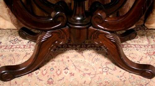 A fabulous vintage Teak hallway/display table with ornate carved finial & detailing at the bottom