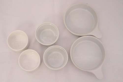 **RS17** An awesome collection of six assorted (three different sizes) white ramekin bowls