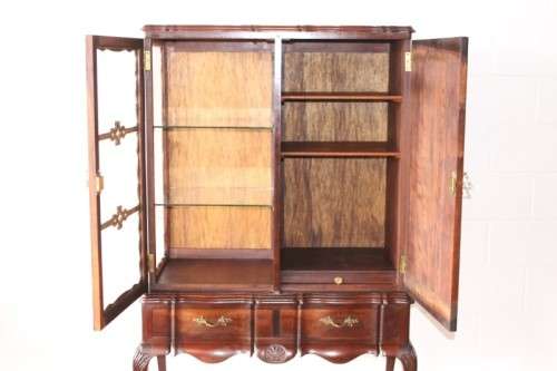 Awesome carved vintage solid Imbuia ball & claw drinks/ display cabinet/ showcase w/pull-out tray