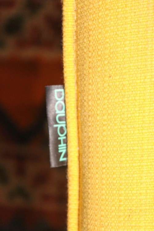 **RS17** A modern styled yellow and white office chair with tilt, height and tension adjusters