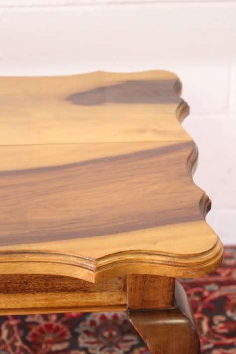A vintage scalloped edge solid Knysna yellow wood coffee/ side table with Queen Anne cabriole legs