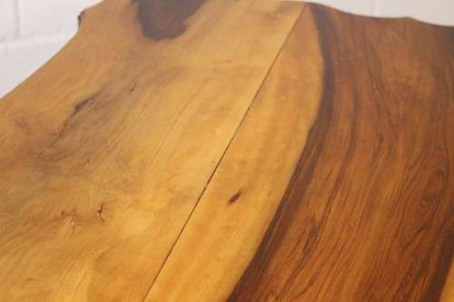 A vintage scalloped edge solid Knysna yellow wood coffee/ side table with Queen Anne cabriole legs