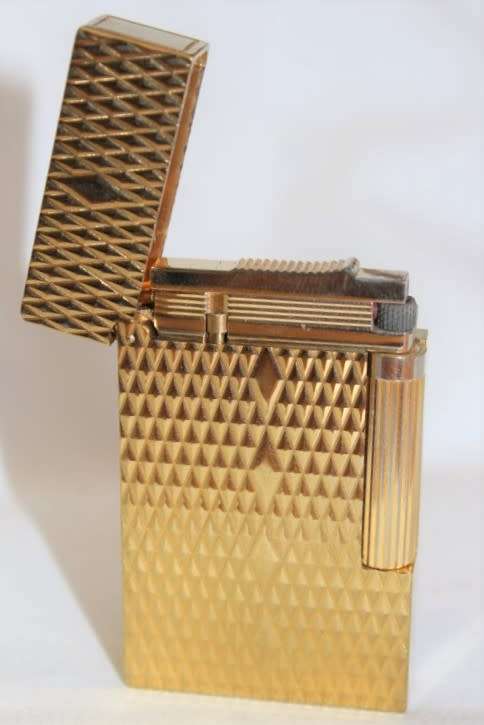 A magnificent & extremely rare French made S.T. DuPont gold plated "Ligne 1" lighter (model 4FK12J8)