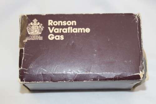 A beautiful vintage Ronson "Queen Anne" Varaflame 700 Rhodium plated table lighter in original box