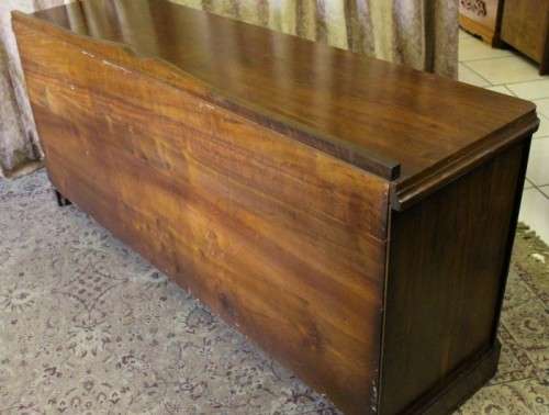 A fabulous vintage Imbuia buffet/ side server with classic lines, four drawers and side cupboards!!