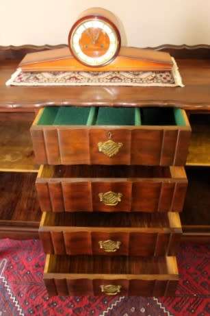 A fantastic vintage Imbuia ball & claw buffet/ side server w/ beautiful styled doors & four drawers