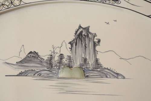 A beautiful large (77cm) round Japanese Geisha themed picture. Stunning in all rooms!